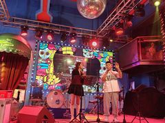 -Famous肥猫墨西哥音乐餐吧(五棵松华熙LIVE店)