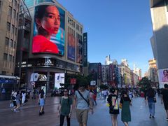 -星巴克(西藏路店)