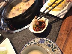 -大匠工房古船木艺术餐厅·猪肚鸡专门店(长白仙岛店)