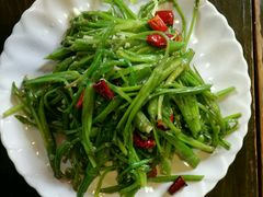 -民食香·腊排骨野生菌美食(木府店)