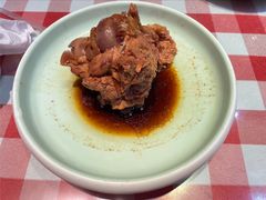 酱骨棒-东北哈尔滨酱骨头馆房掌柜铁锅炖
