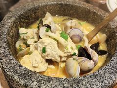 -维园悦谱·海派家常菜(乌鲁木齐南路店)