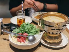 酸菜火锅面-小大董·烤鸭(凤凰汇店)