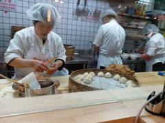-凤起龙游老面包子(凯德晶品店)