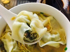 -笑来喜馄饨小笼工坊店(湖滨街店)