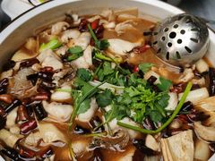 -蔼若春.传承云南菜(金碧公园店)