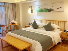 -江门古兜温泉小镇