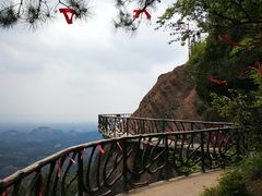 -玻璃桥景区石牛寨