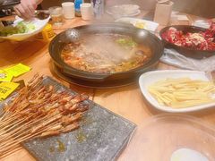 -红顶老汉烧鸡公羊蝎子火锅(学士街店)
