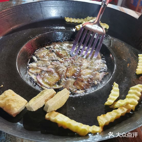 梁会贵州烙锅(兴越路店)