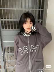 -时尚殿堂明星门店