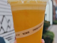 -每日新鲜水果吧(南京东路店)