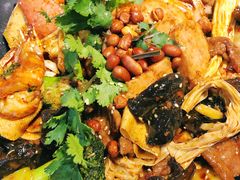 -小山城麻辣香锅(新邻生活广场店)