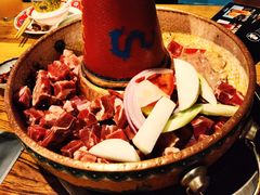 -毛辣果·贵州红酸汤牛肉火锅(西单店)