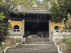 -灵岩山风景区