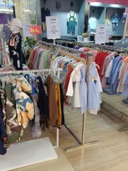 -孩子王(奥克斯广场店)