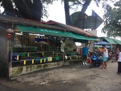 -拉威海鲜市场