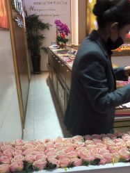 -万宝金楼(威海路店)