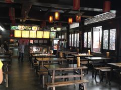 大堂-龙抄手(文殊坊店)