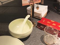 -蝴蝶里·粤菜·点心(滨江龙湖店)