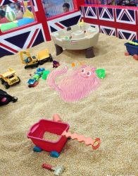 -开心哈乐亲子乐园(东森时尚百货店)