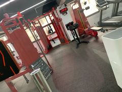-坚果健身24小时工作室(定西路店)