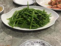-亚龙湾8号(丁村万人海鲜广场店)