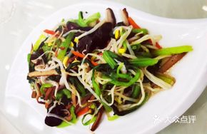 Wood Ear Mushroom Stir-Fried with Pork Strips