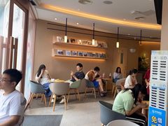 -奈雪的茶(广州万菱汇PRO店)