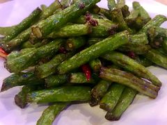 -维吾尔餐厅(宜山路店)