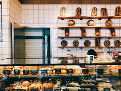 面包甜点陈列柜-81BAKERY(大学路店)