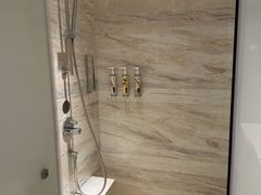 -深圳彭年万丽酒店