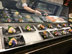 -半岛翡丽海鲜自助餐厅(观风亭店)