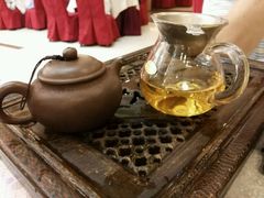-东豪园林海鲜酒家(南港路辅路店)