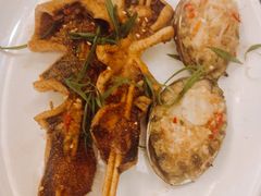 -覃记海鲜美食餐厅