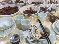 -笨罗卜浏阳菜馆(龙华鹏润达店)