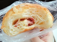 -好利来(高新枫叶广场店)