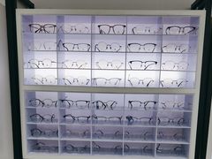-造寸眼镜·蔡司官方授权店(东门店)