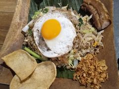 印尼式炒飯-Naughty Nuri’s Phuket