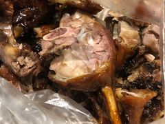 -王浩儿纪六孃甜皮鸭(乐山总店)