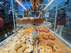 -焙丽拾光(麦凯乐直营店)