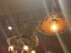 -老牌坊云南鱼豆花火锅(爱建店)
