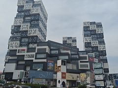-资和信百货商场