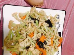 -宾朋海鲜饭庄(兴海路店)