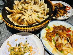 大公鸡粘卷子-华盛园卷子王农家菜水库鱼