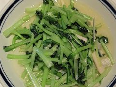 -八府香鸭·啫啫煲(华山路店)