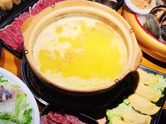 养颜花胶鸡-捞围鲜·港式打边炉(海阳路店)