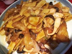 金葱烧蹄筋-毓聪妈妈菜(合肥路店)