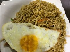 牛腩炒面-博鳌悠然·忠锐杂粮茶餐厅