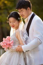 -巴黎春天婚纱摄影(临安店)